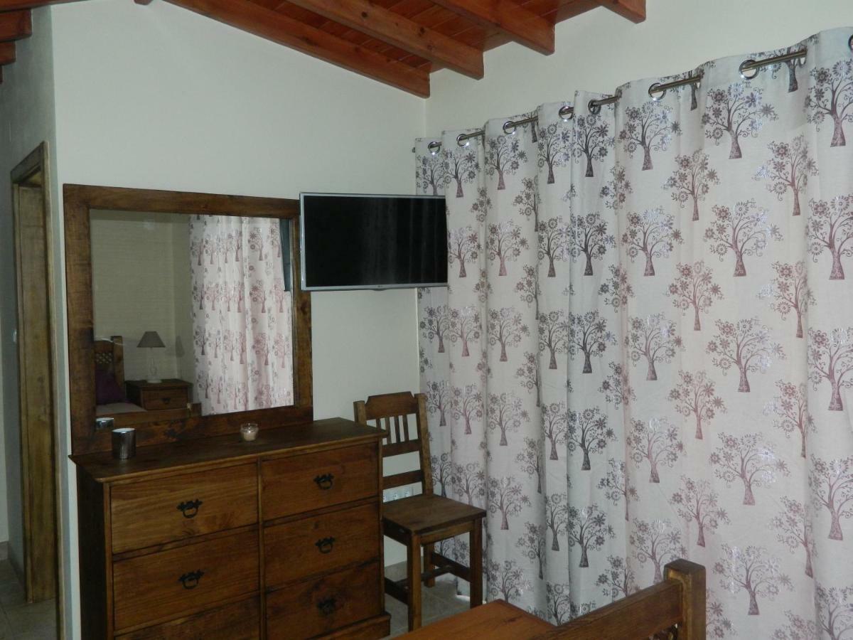 Adega Ninho Da Cagarra Villa Calheta de Nesquim Exterior photo